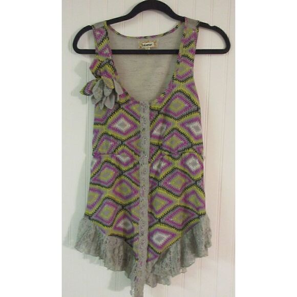 Luminari top button front with lace hem size medium - Picture 1 of 6